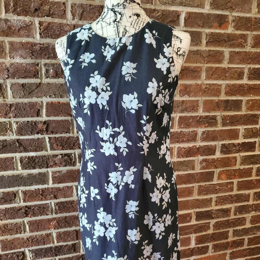 Casual Corner Sleeveless Black Floral Dress - Size 4